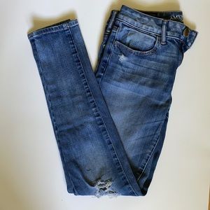 American Eagle skinny jeans